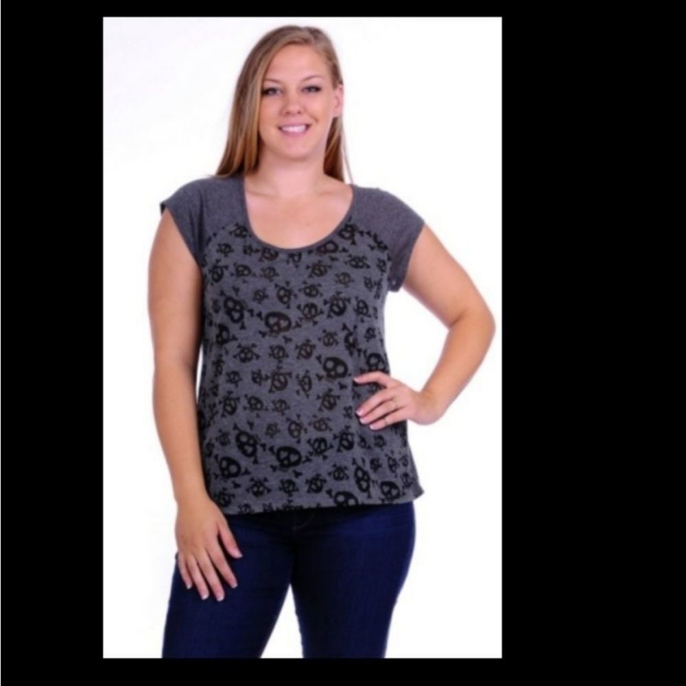 Skull Top Skull Tee Plus Size Top ALMOST SOLD OUT Goth Rocker Burnout Gothic Emo